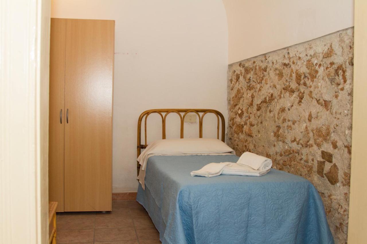 Terrasini 2000 Case Vacanza Extérieur photo